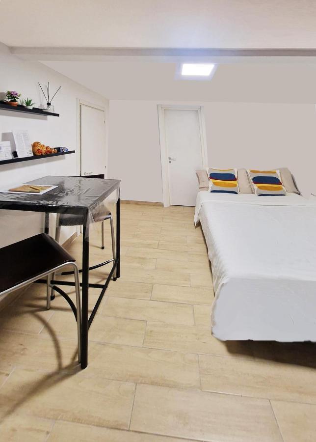 Saint George'S House 2 Bari Apartment Exterior photo